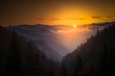 Smoky Mtn. Sunrise.jpg